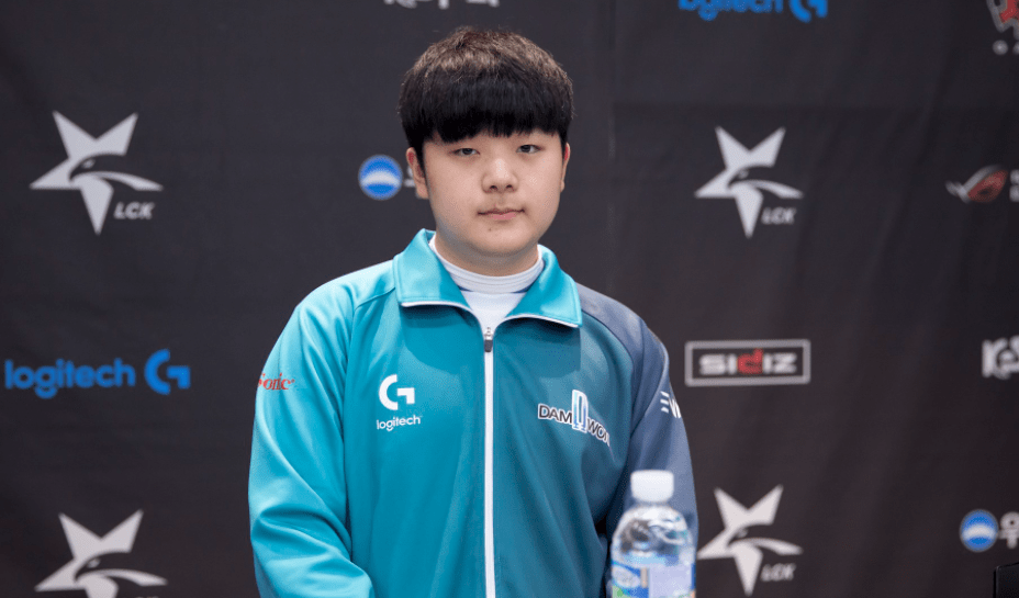 澤得以站穩 澤得以站穩